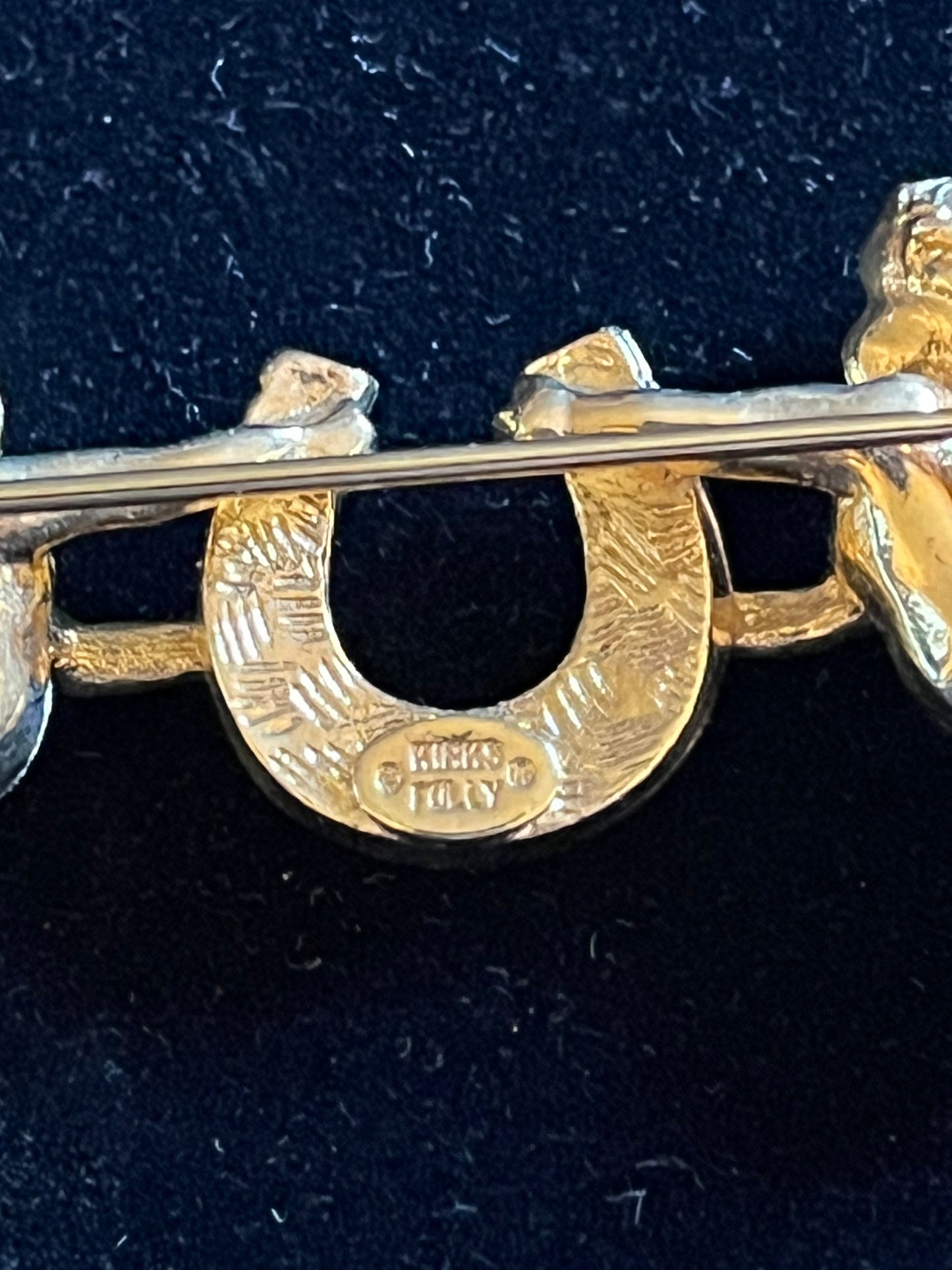 Signed Kirks Folly Mini Cherub Horseshoe Brooch – Gold Tone Angel Lucky Pin